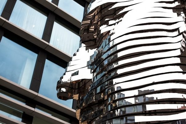 Comment optimiser l'utilisation d'un balcon orienté nord pour des plantations?